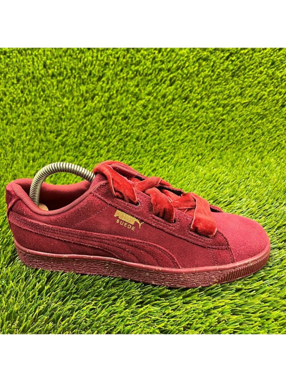 Puma‎ Suede Heart Boys Size 7Y Red Burgundy Walking Casual Suede Shoes Sneakers